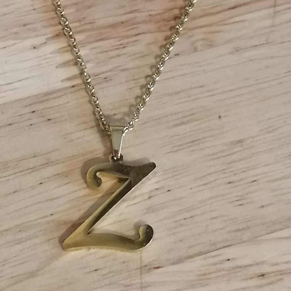 Parure collier et boucles d'oreilles lettres