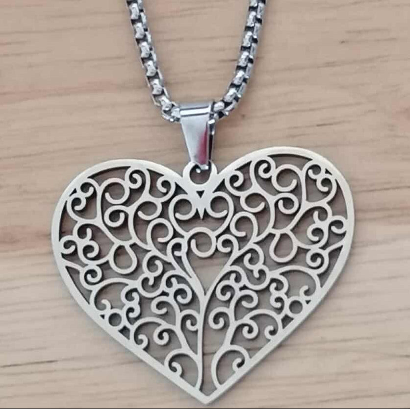 Collier Angela