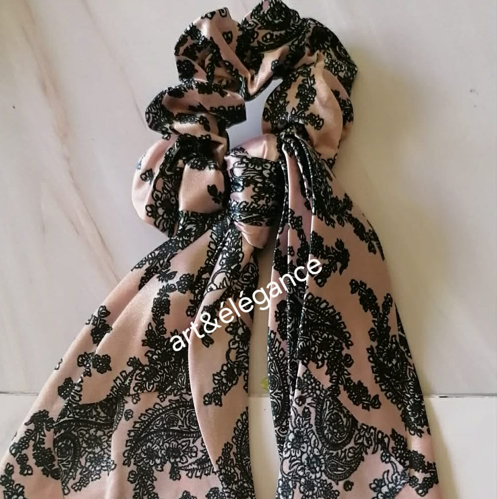 Chouchou foulards accessoire cheveux doux et élégant, toutes longueurs